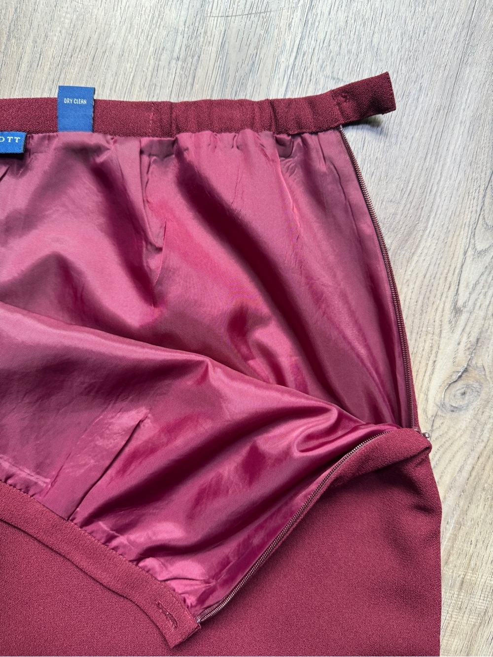 Vintage Karen Scott Burgundy Wine Maxi Skirt - Size 14 - Picture 8 of 13
